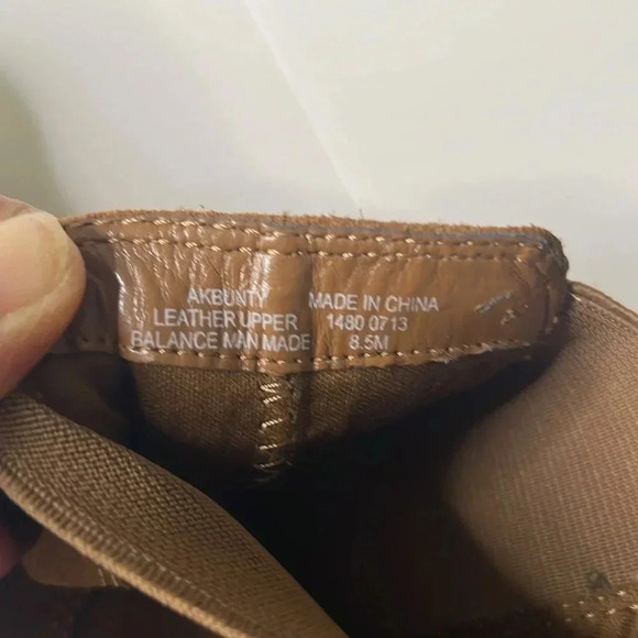 Anne Klein leather pull on boots brown and size 8.5 - Picture 6 of 8